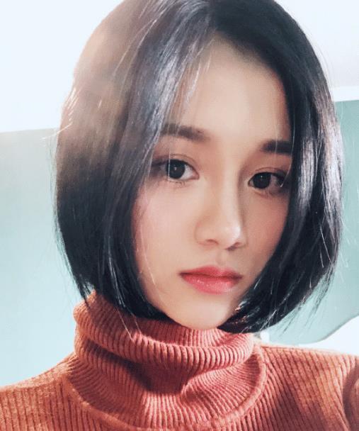 安悦溪体操服身材_体操服一字马操视频+抱操_安悦溪高空一字马惊艳